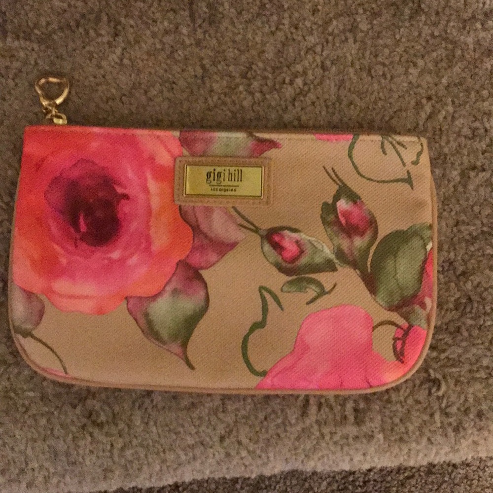 Gigi Hill purse with zipper